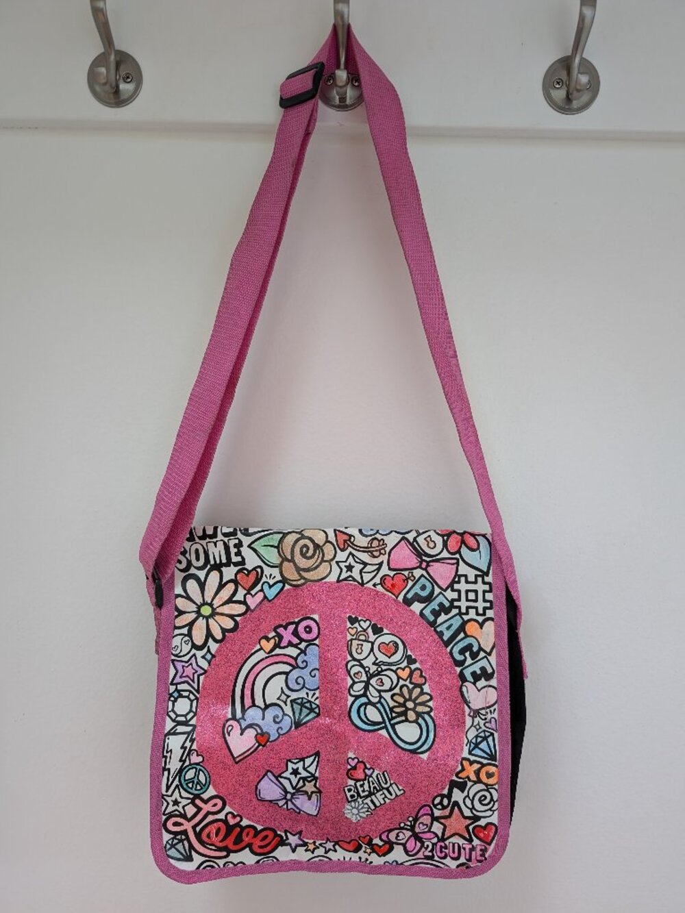 Hippie Peace Over the Shoulder Handbag.